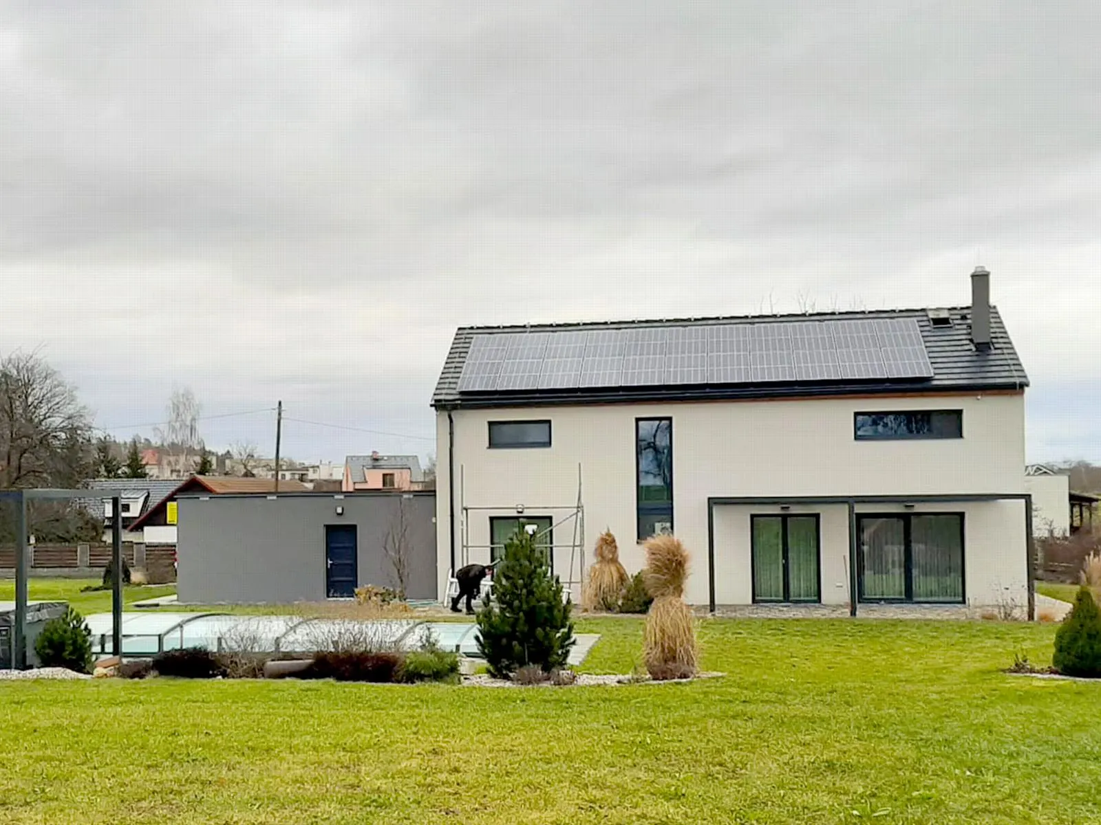 Dobšín – Výkon 9,79 kWp, Baterie 10,65 kWh