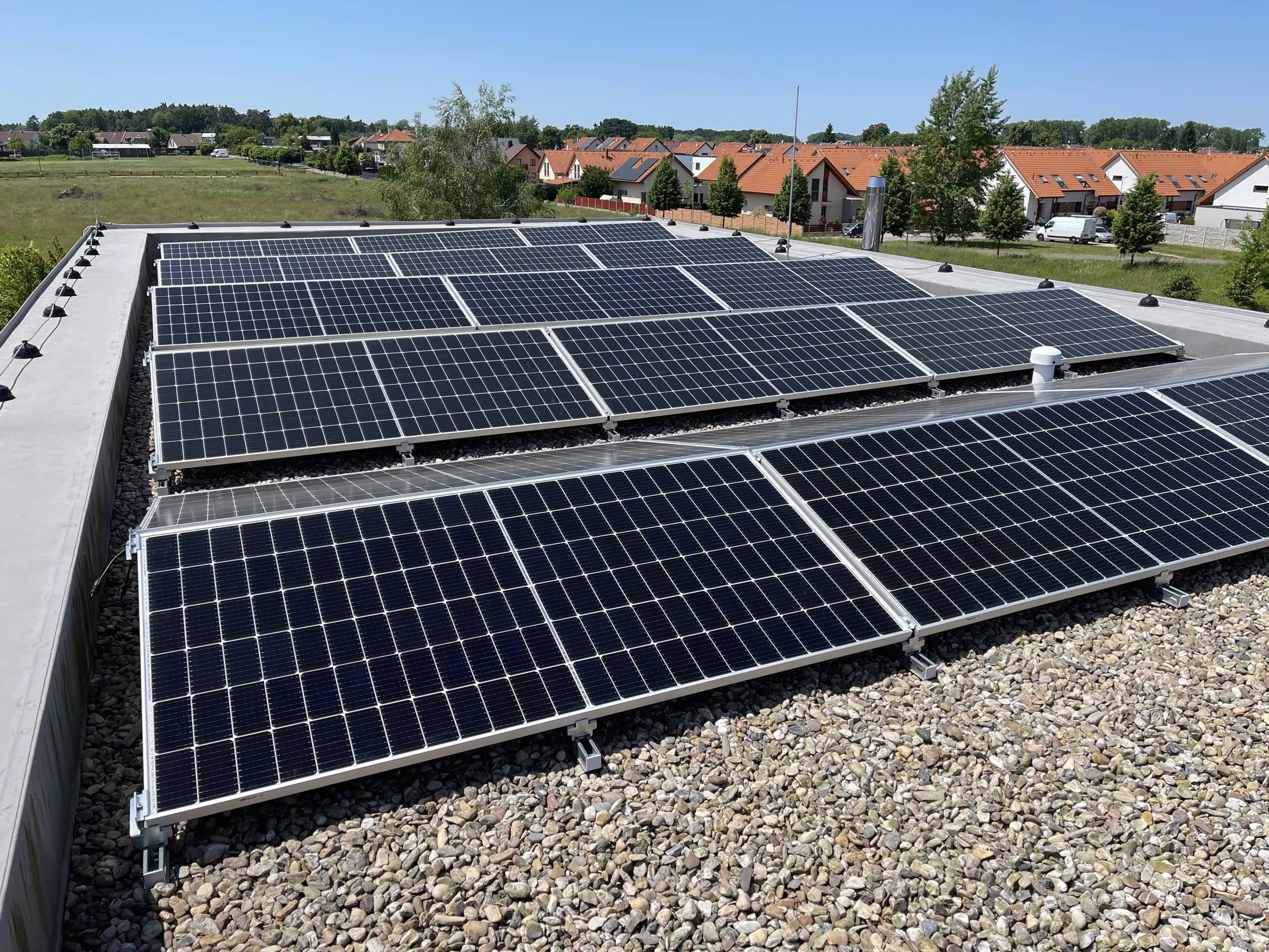 Pardubice Svítkov – výkon 13,35 kWp, baterie 12 kWh