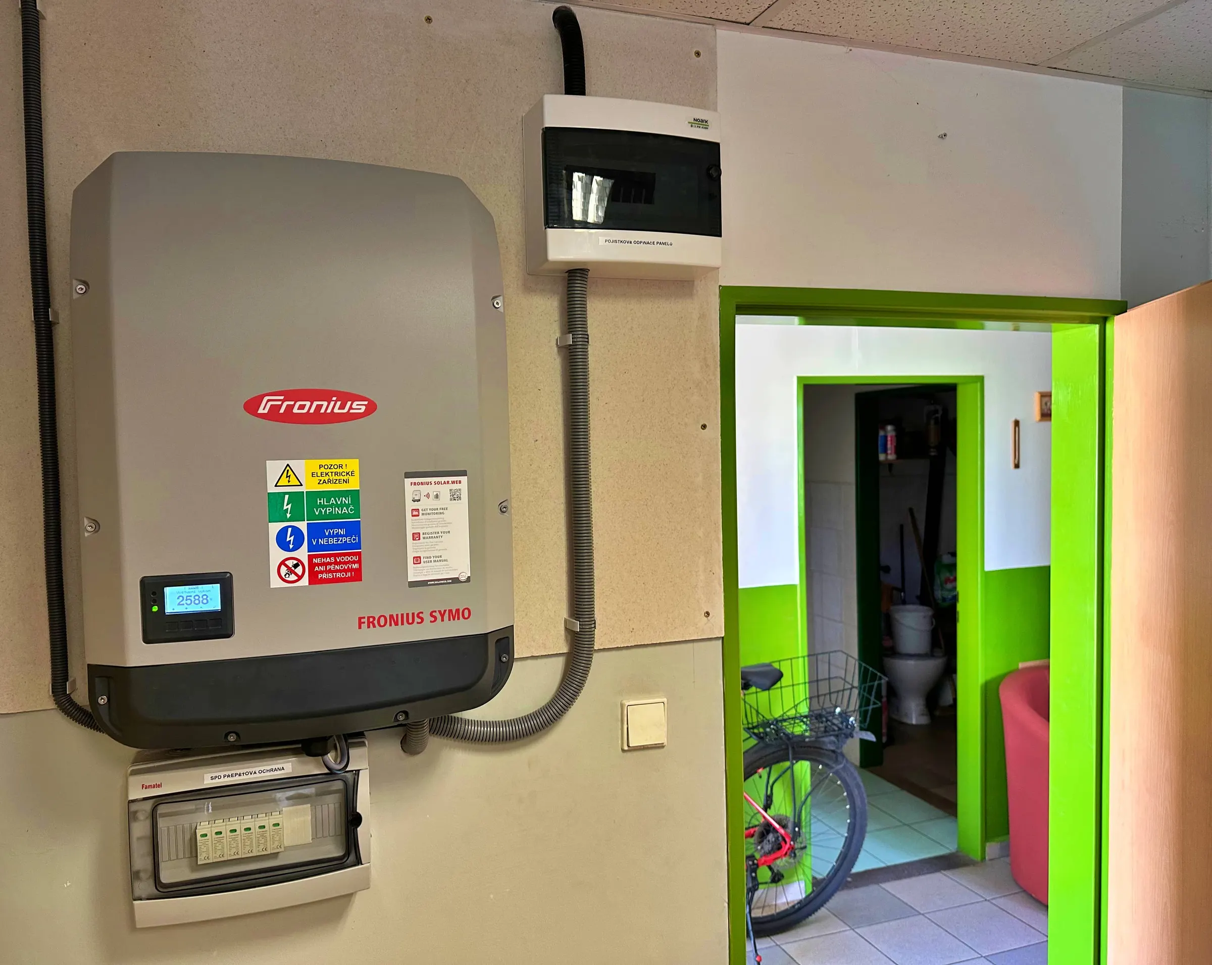 Fotbalový klub TJ SOKOL – POKRATICE – výkon FVE 25,76 kWp