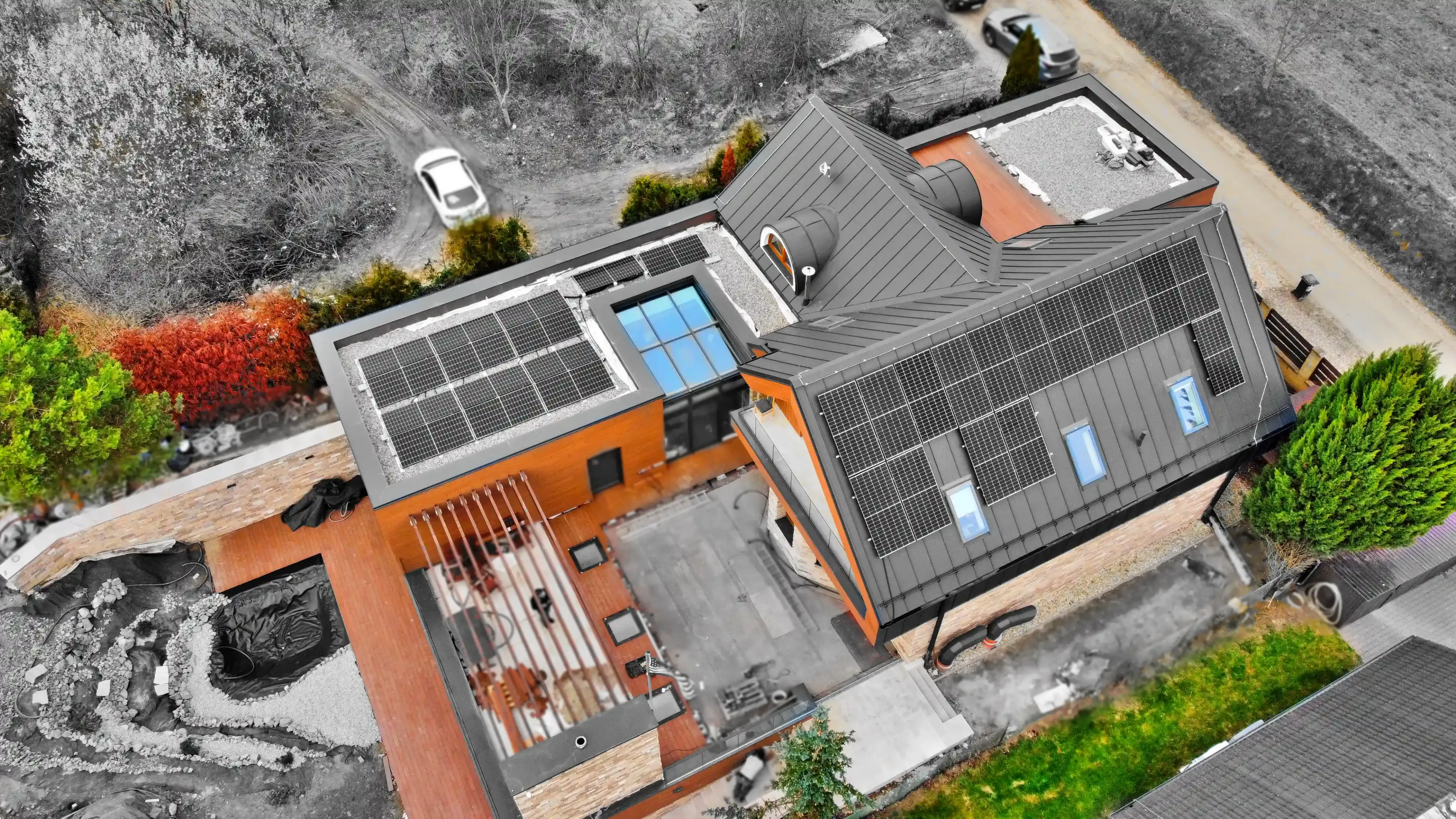 Praha – Úhonice – Výkon 13,8 kWp, Baterie 14,2 kWh