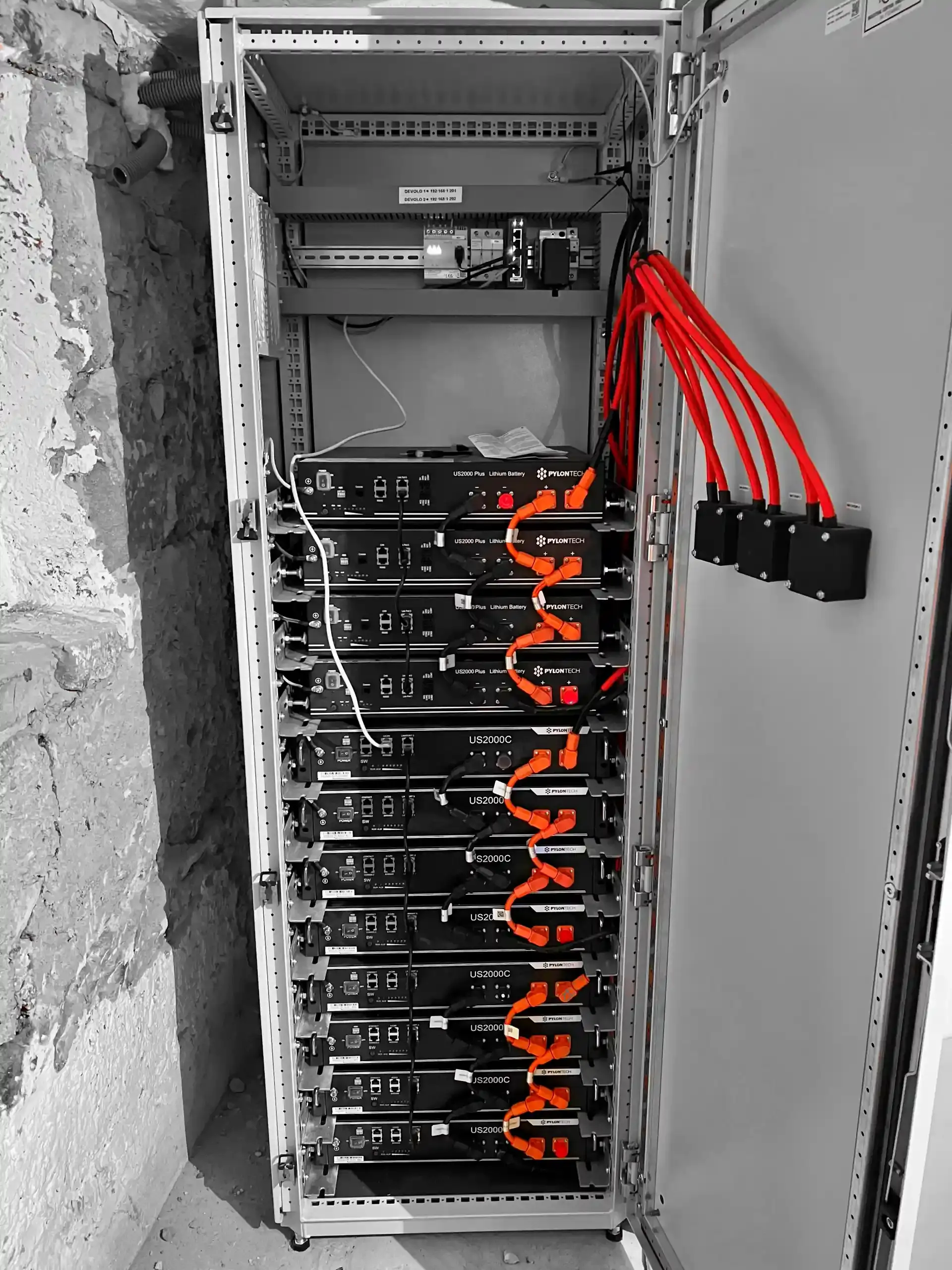 Ústí nad Labem – výkon 32 kWp, baterie 36 kWh