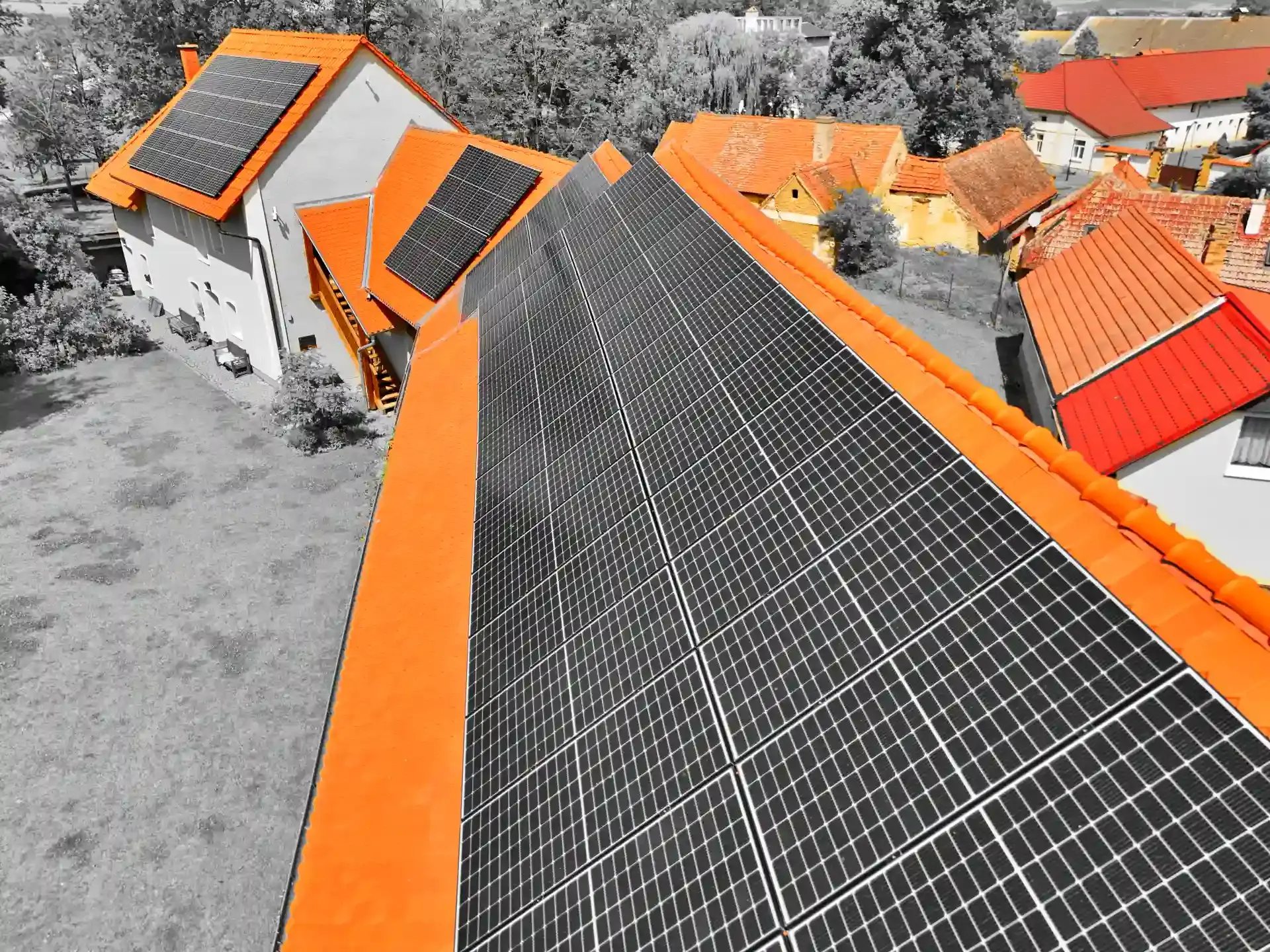Ústí nad Labem – výkon 32 kWp, baterie 36 kWh